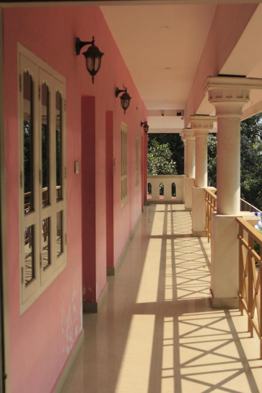Marayoor Holidays Annex Paradise Valley Inn Maraiyur Exterior photo
