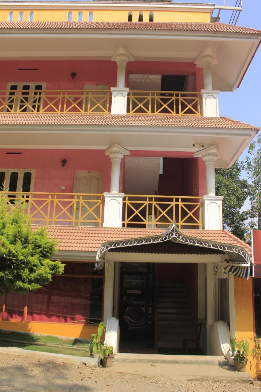 Marayoor Holidays Annex Paradise Valley Inn Maraiyur Exterior photo