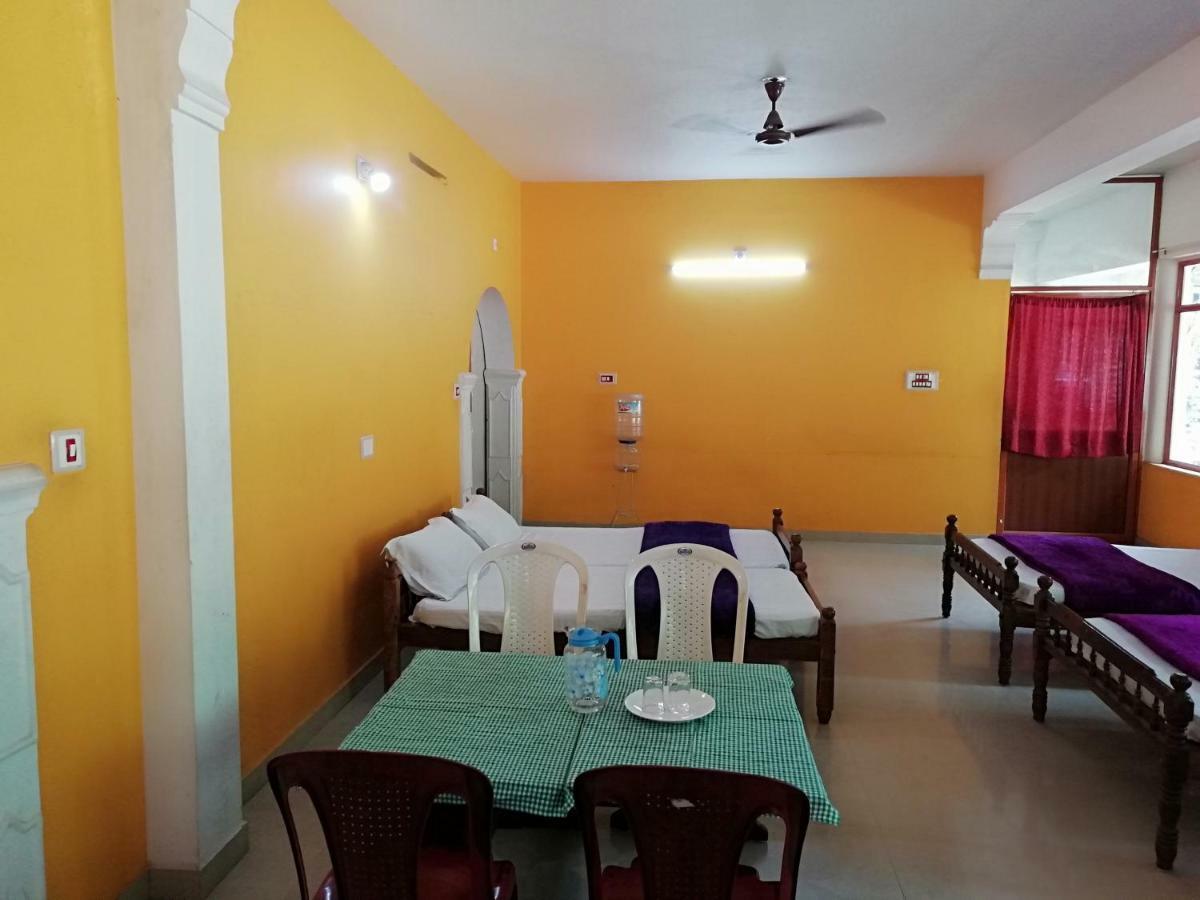 Marayoor Holidays Annex Paradise Valley Inn Maraiyur Exterior photo