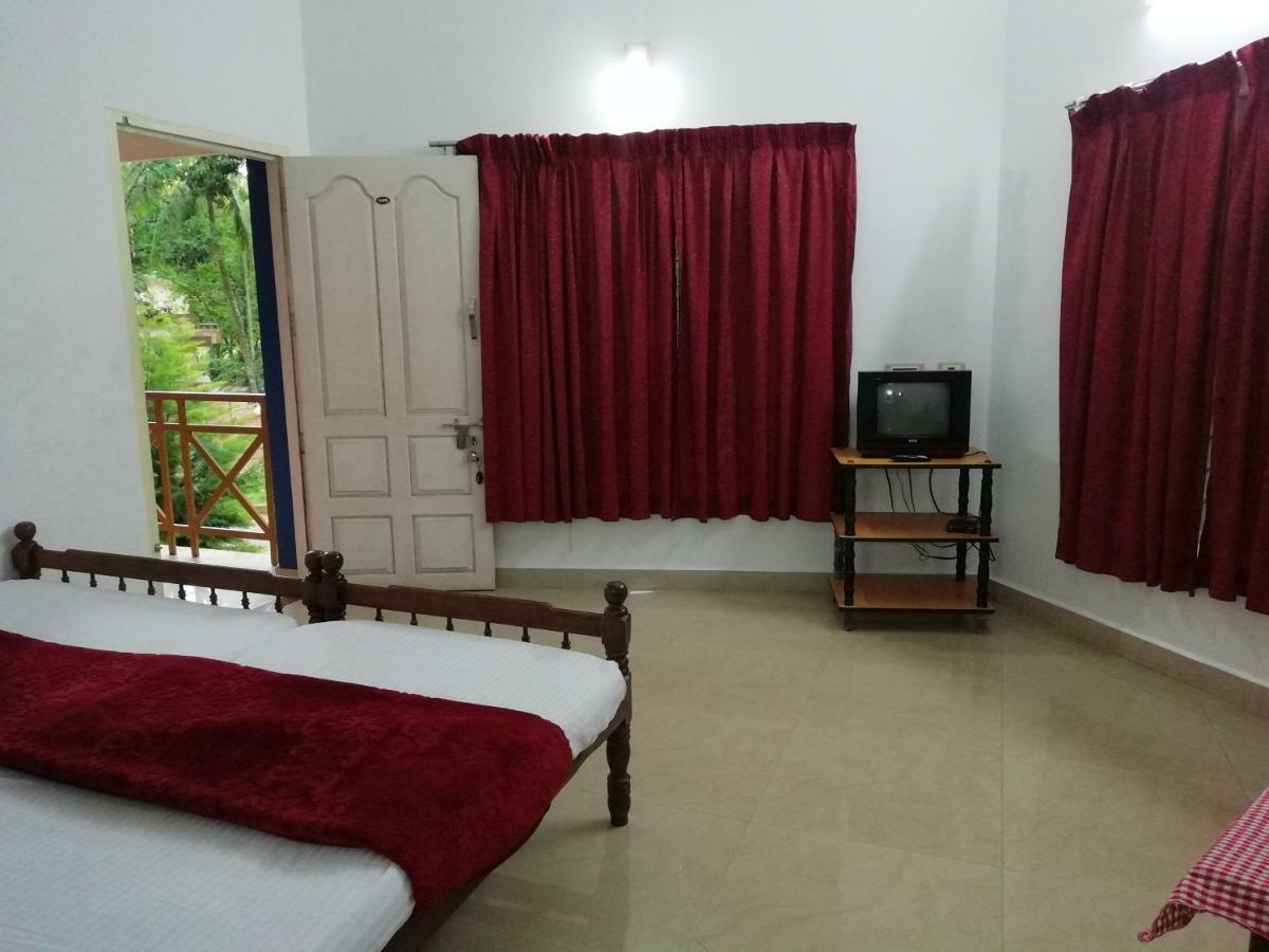 Marayoor Holidays Annex Paradise Valley Inn Maraiyur Exterior photo